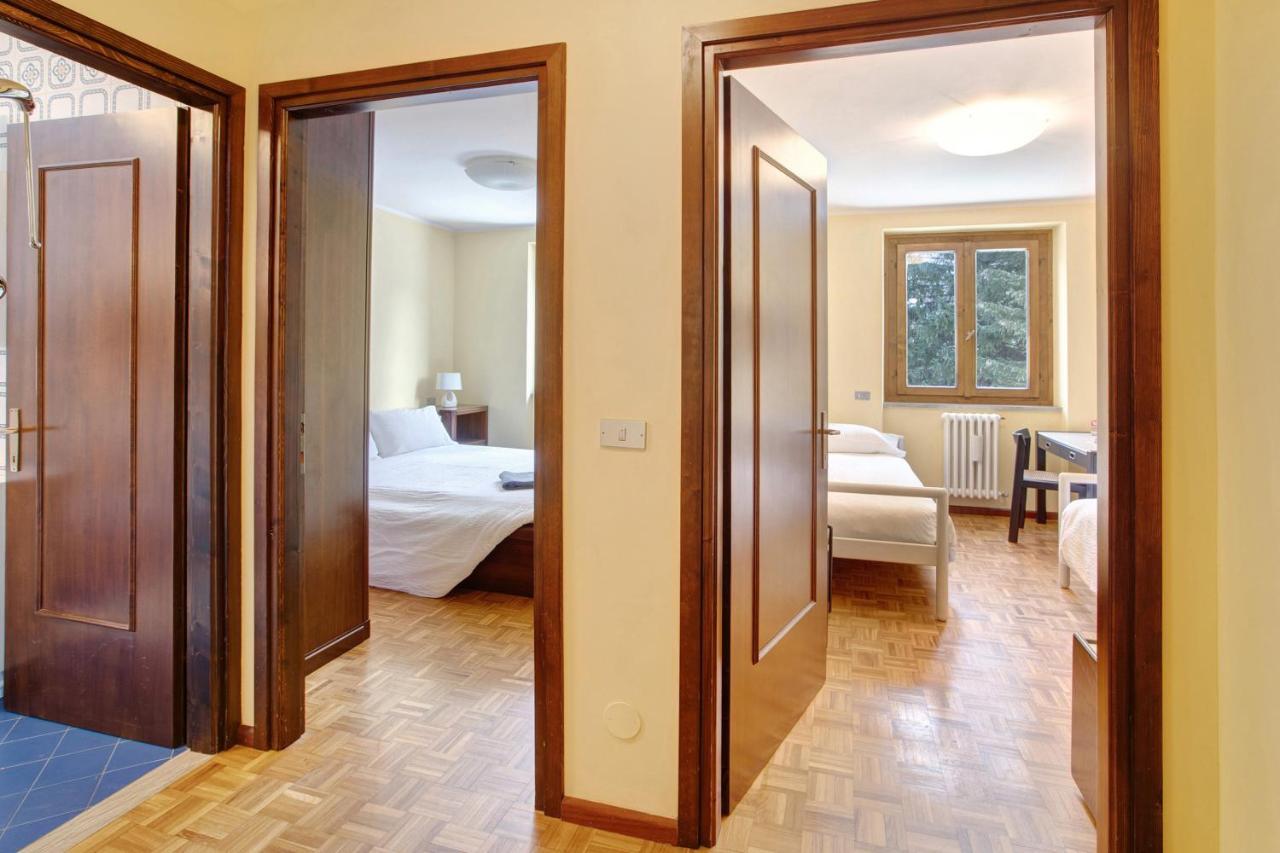 Condominio Solena 博尔米奥 外观 照片